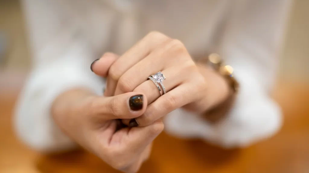 Crafting Love’s Expression: Exploring the Finest Engagement Rings in Singapore